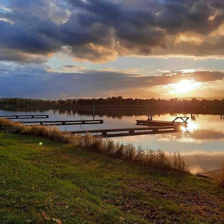 Camping Aux Rives Du Soleil Пон-де-Во Экстерьер фото